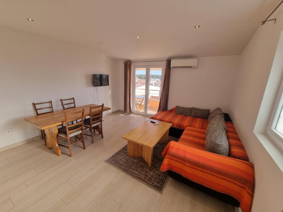 Apartment Furulund มาคาร์สกา ภายนอก รูปภาพ